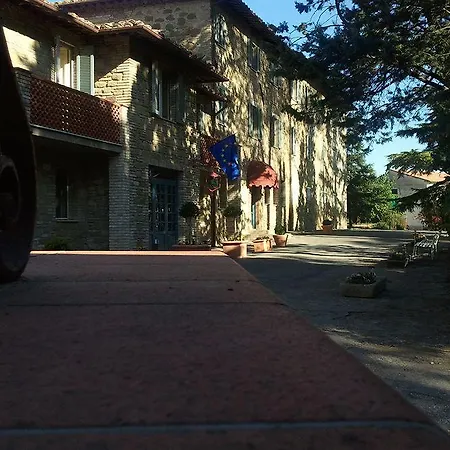 Il Postiglione 3* Collestrada