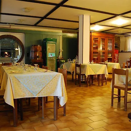 Il Postiglione 3* Collestrada