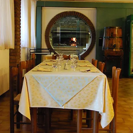 Il Postiglione 3* Collestrada