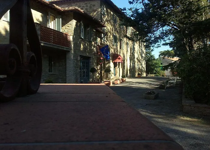 Il Postiglione 3* Collestrada